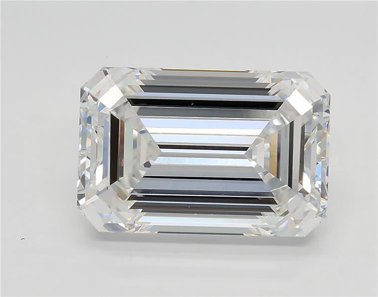 4.52 ct. emerald Lab Grown Diamond front image