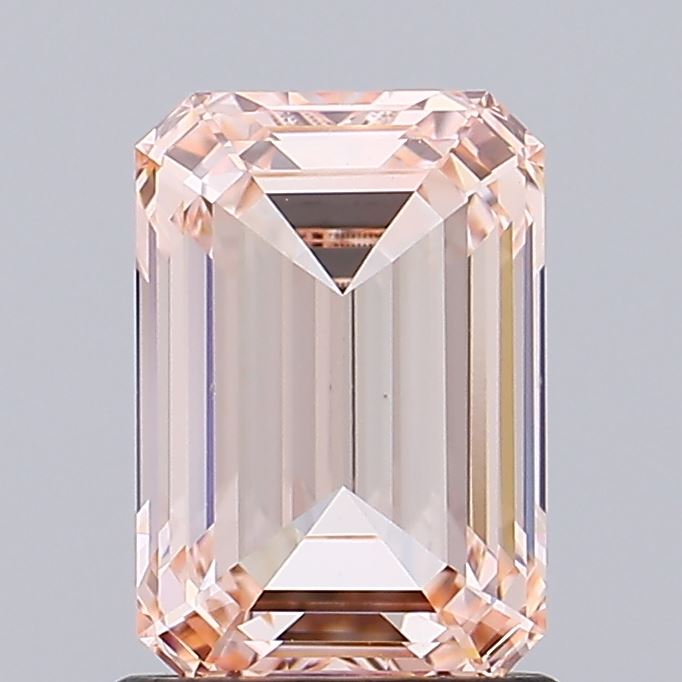 1.52 ct. emerald Lab Grown Diamond front image