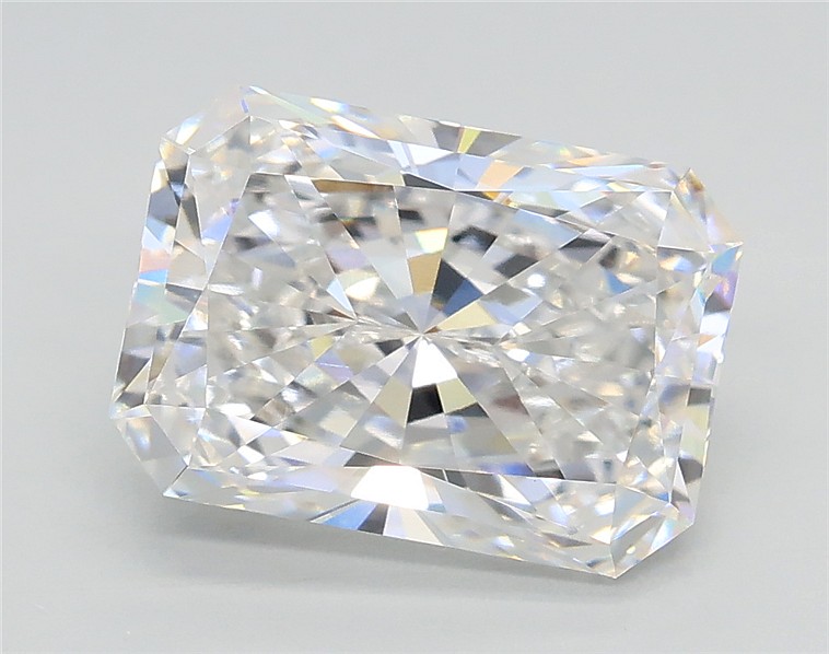 3.04 ct. radiant Lab Grown Diamond front image