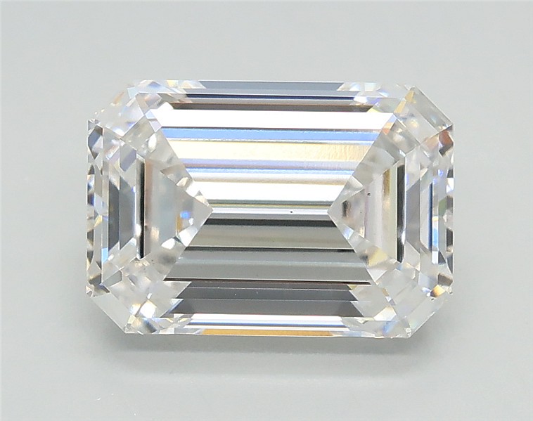 2.53 ct. emerald Lab Grown Diamond front image