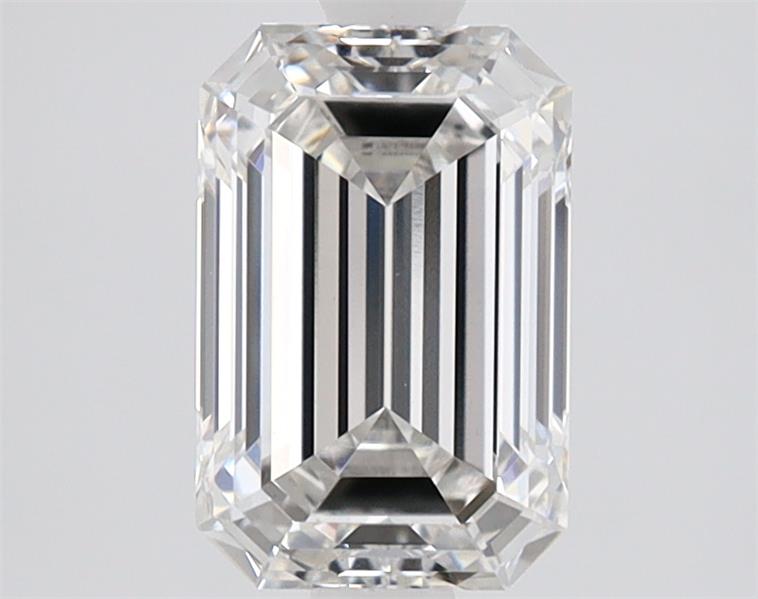 1.54 ct. emerald Lab Grown Diamond front image