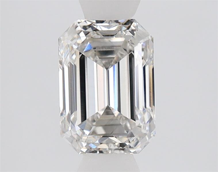1.02 ct. emerald Lab Grown Diamond front image