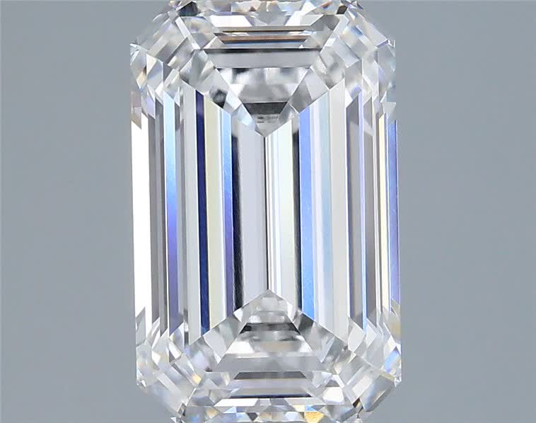 2.62 ct. emerald Lab Grown Diamond front image