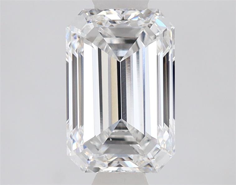 1.54 ct. emerald Lab Grown Diamond front image