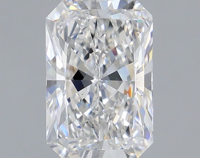 1.03 carat e VS1 EX Cut IGI radiant diamond