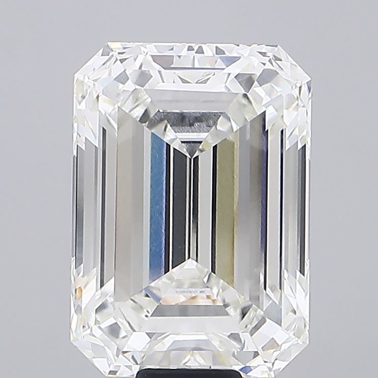 20.05 ct. emerald Lab Grown Diamond front image