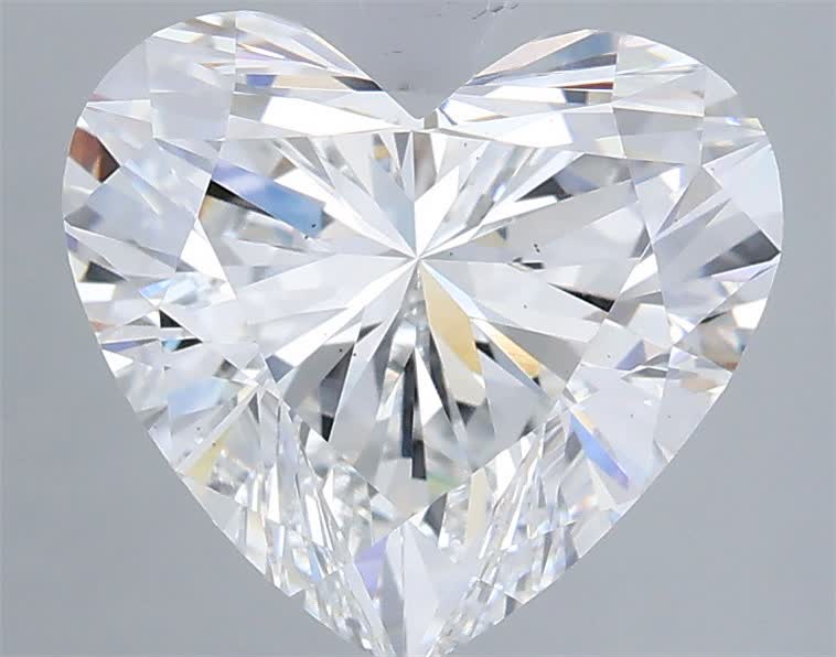 3.07 carat e VS2 EX Cut IGI heart diamond