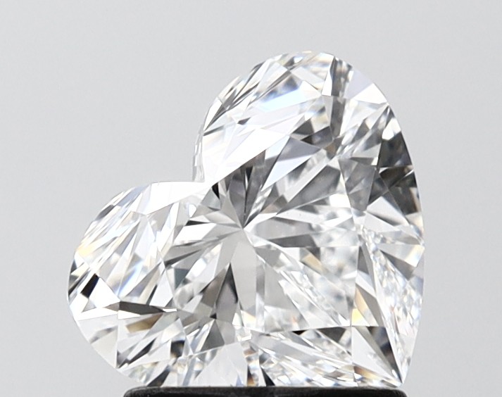 1.56 ct. heart Lab Grown Diamond front image