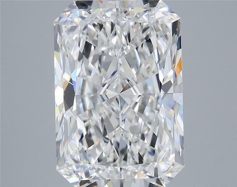 5.59 ct. radiant Lab Grown Diamond front image