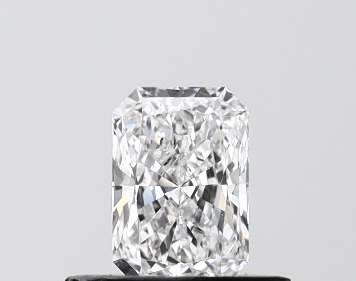 0.54 ct. radiant Lab Grown Diamond front image