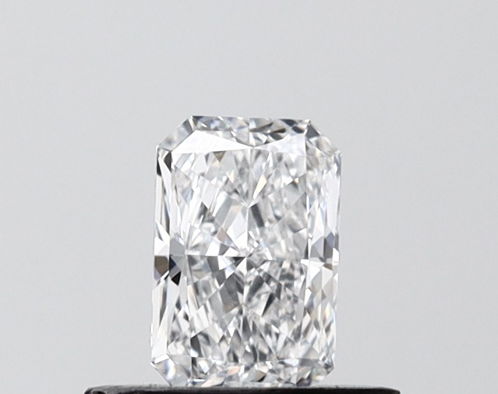 0.50 ct. radiant Lab Grown Diamond front image