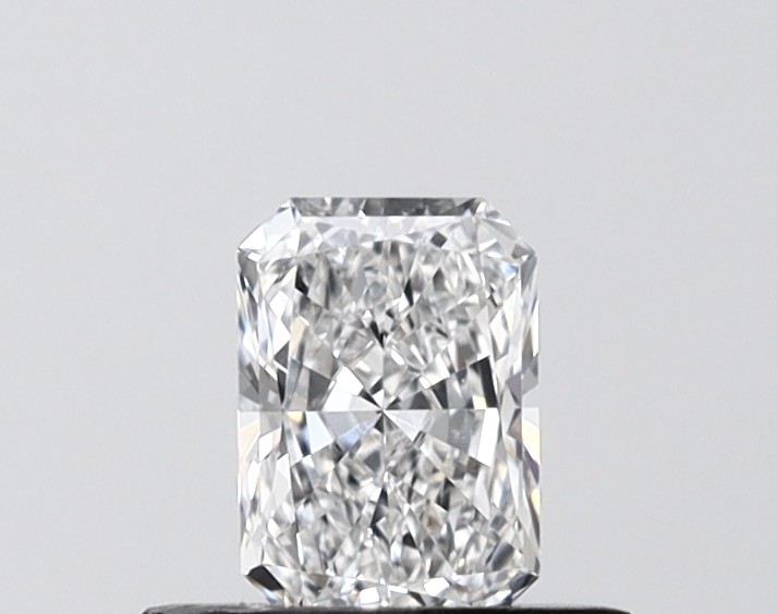 0.53 ct. radiant Lab Grown Diamond front image