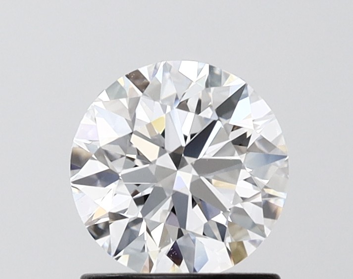 1.04 ct. round Lab Grown Diamond front image
