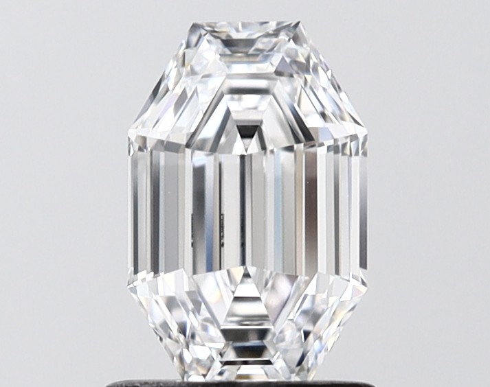 1.07 ct. radiant Lab Grown Diamond front image