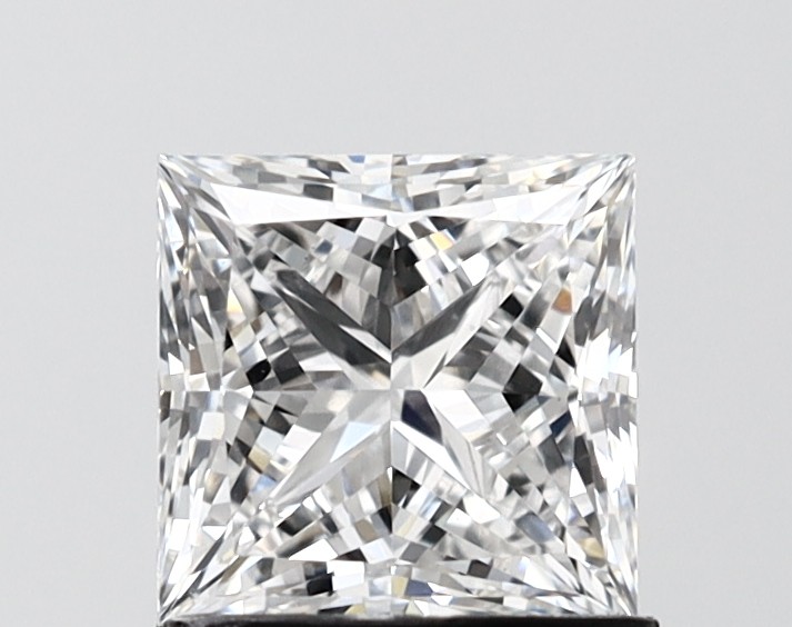 1.53 ct. princess Lab Grown Diamond front image