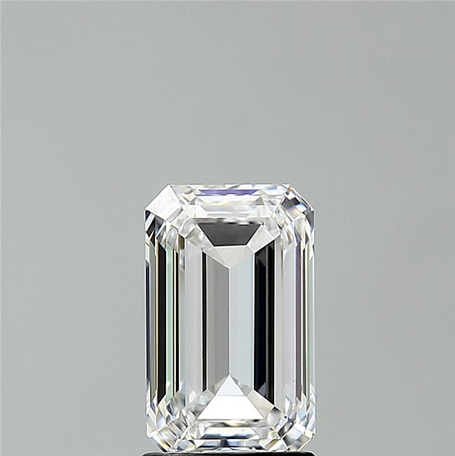 2.00 ct. emerald Lab Grown Diamond front image