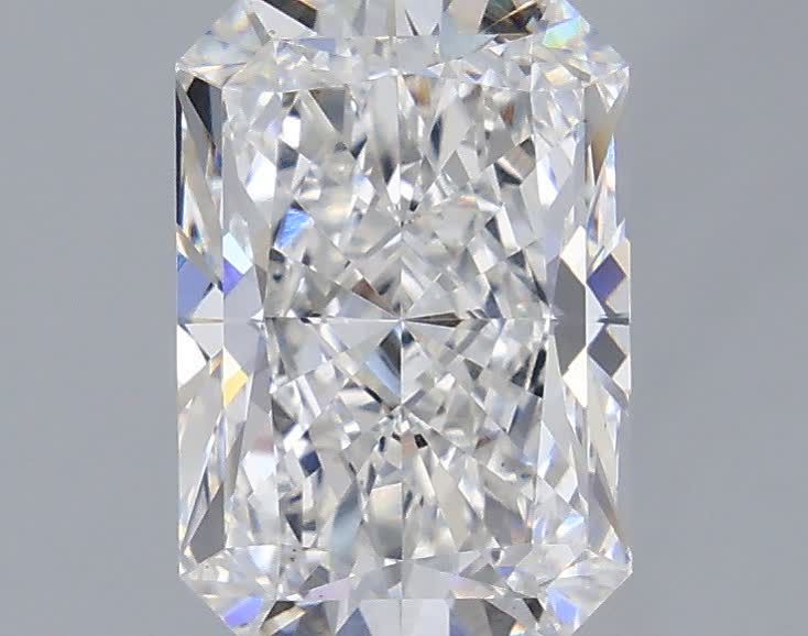 2.02 carat e VS1 EX Cut IGI radiant diamond