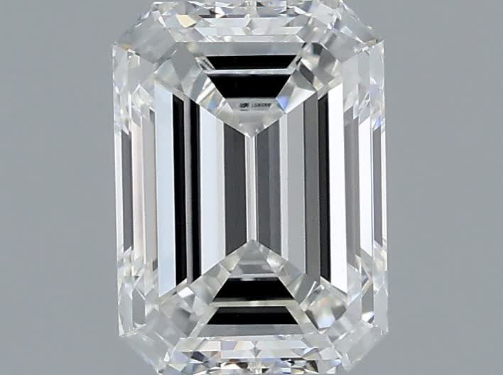 1.08 ct. emerald Lab Grown Diamond front image