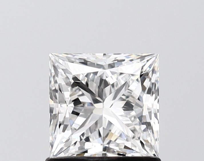 1.09 ct. princess Lab Grown Diamond front image