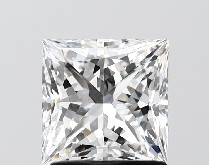 1.57 ct. princess Lab Grown Diamond front image