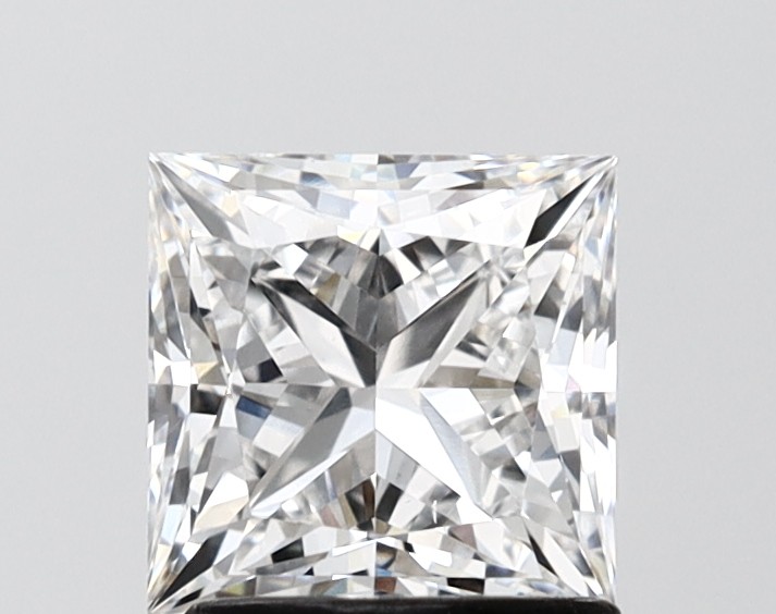 1.52 ct. princess Lab Grown Diamond front image