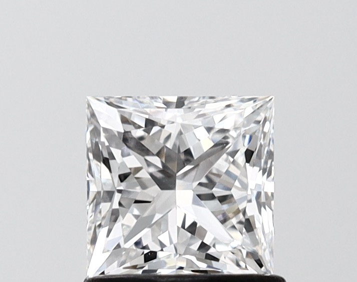 1.06 ct. princess Lab Grown Diamond front image