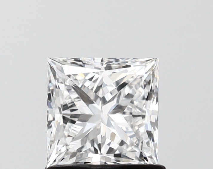 1.04 ct. princess Lab Grown Diamond front image