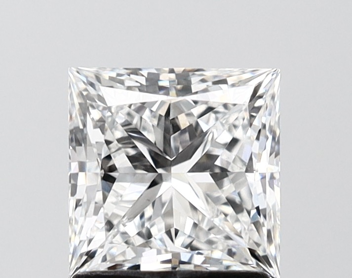 1.50 ct. princess Lab Grown Diamond front image