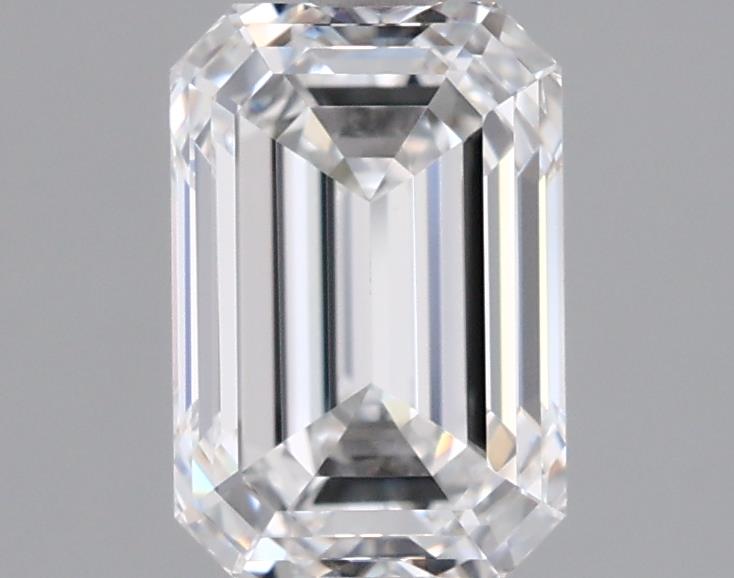 1.53 ct. emerald Lab Grown Diamond front image