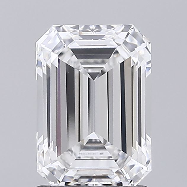 1.55 ct. emerald Lab Grown Diamond front image
