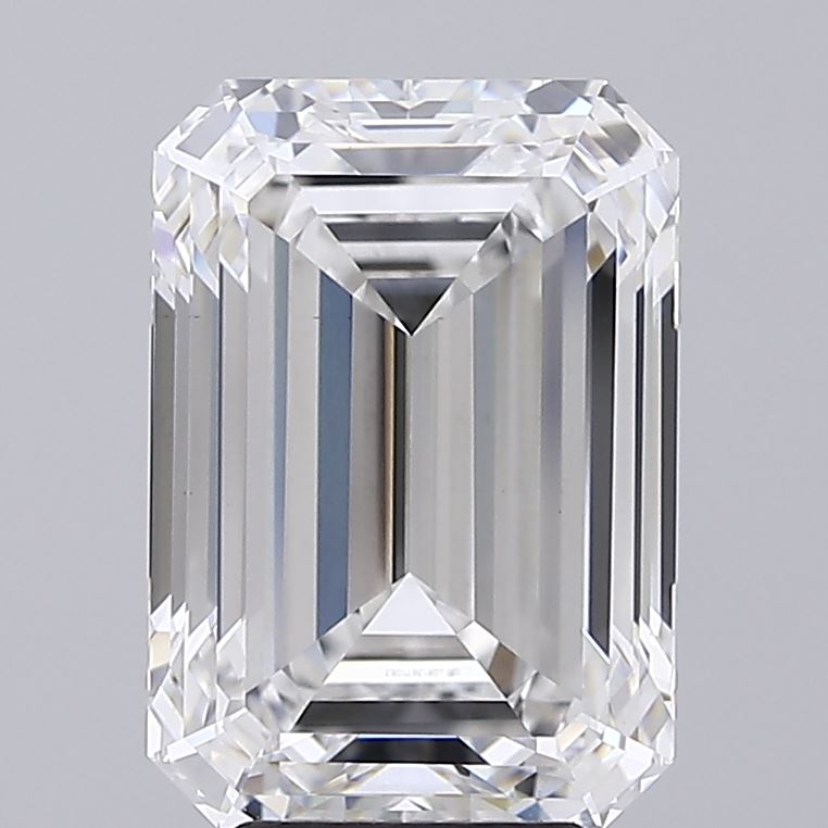 5.08 ct. emerald Lab Grown Diamond front image