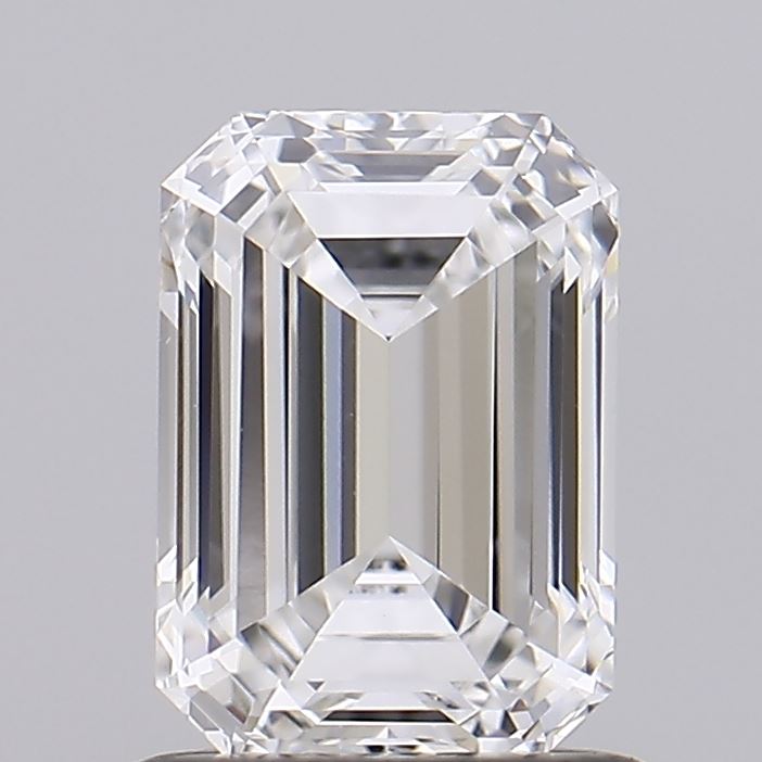 1.09 ct. emerald Lab Grown Diamond front image