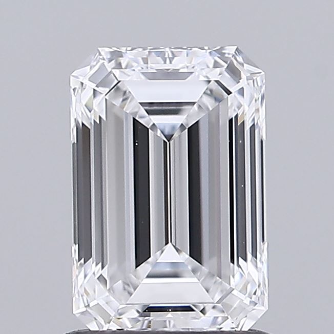 1.09 ct. emerald Lab Grown Diamond front image