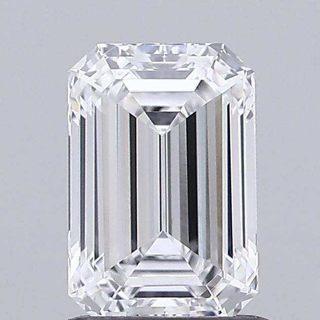 1.04 ct. emerald Lab Grown Diamond front image