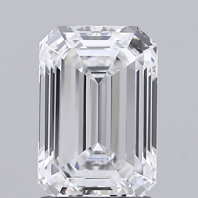 1.59 ct. emerald Lab Grown Diamond front image