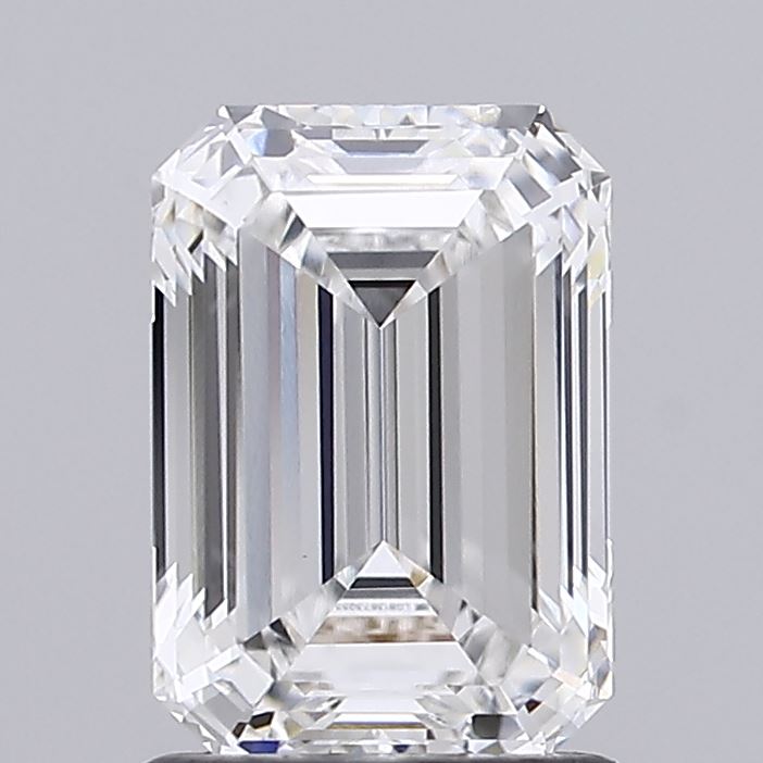 1.51 ct. emerald Lab Grown Diamond front image