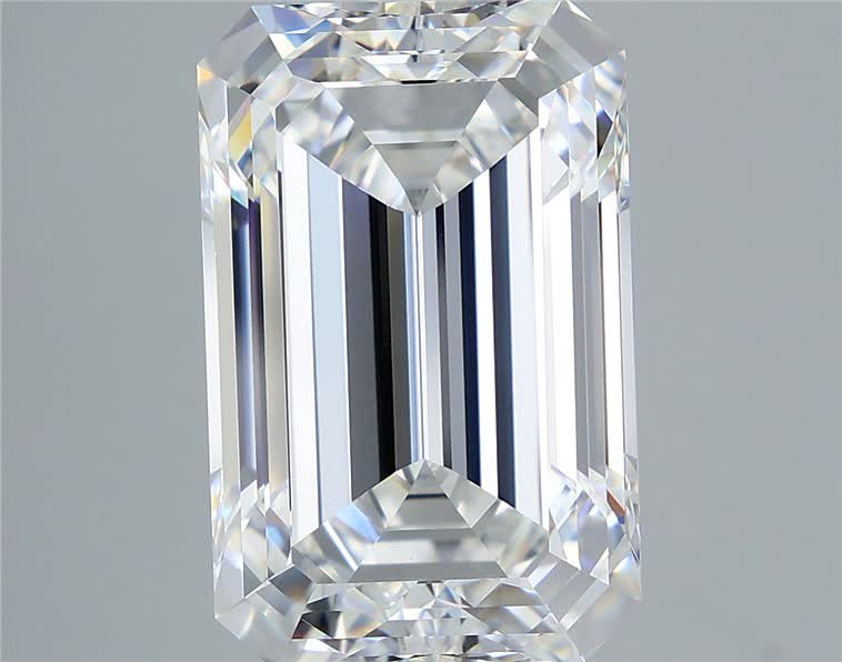 9.03 ct. emerald Lab Grown Diamond front image