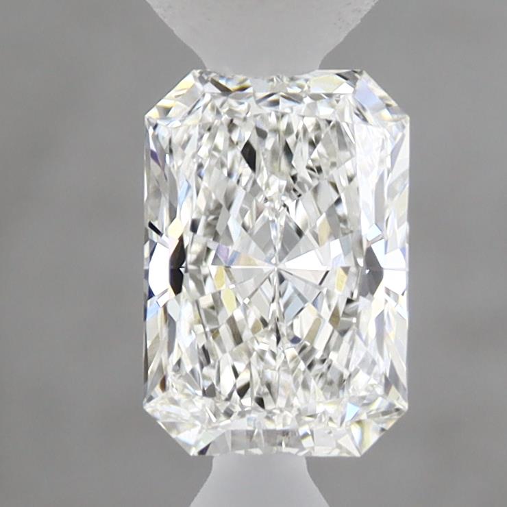 0.88 ct. radiant Lab Grown Diamond front image