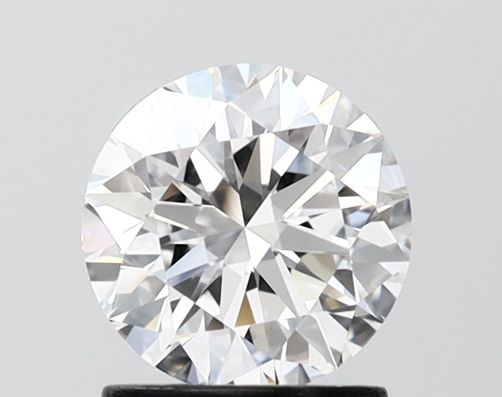 1.24 ct. round Lab Grown Diamond front image