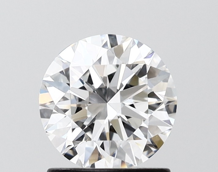 1.10 ct. round Lab Grown Diamond front image