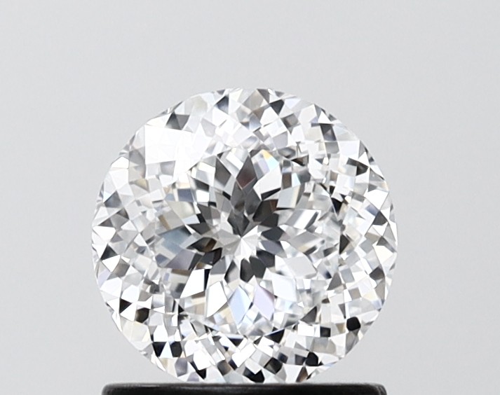 1.04 ct. round Lab Grown Diamond front image