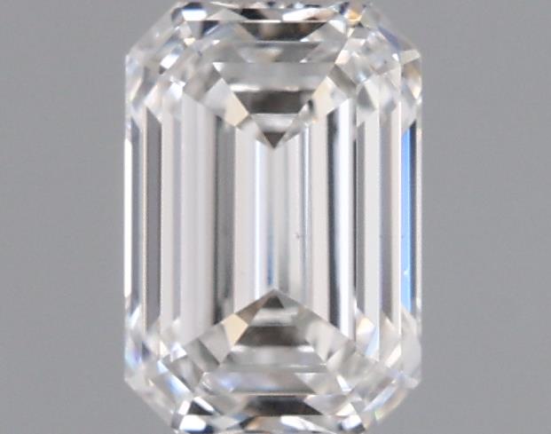 1.02 ct. emerald Lab Grown Diamond front image