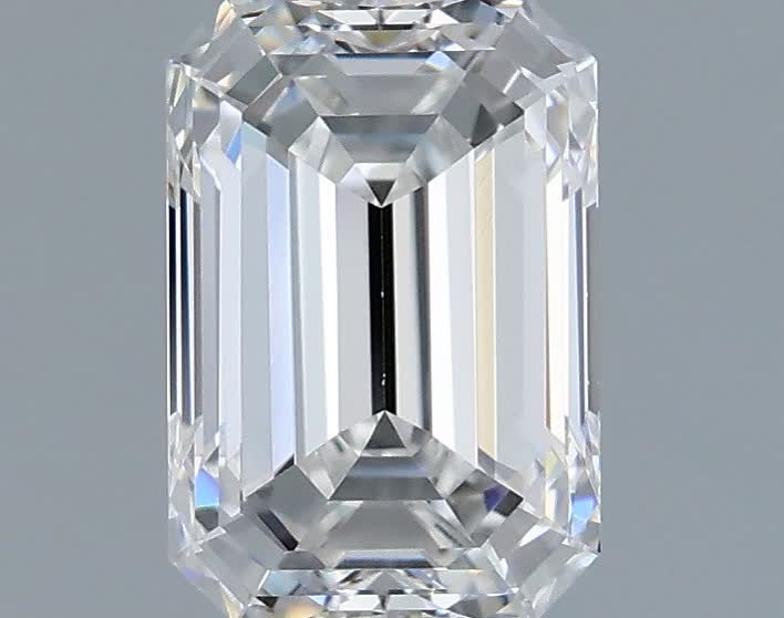 1.03 ct. emerald Lab Grown Diamond front image