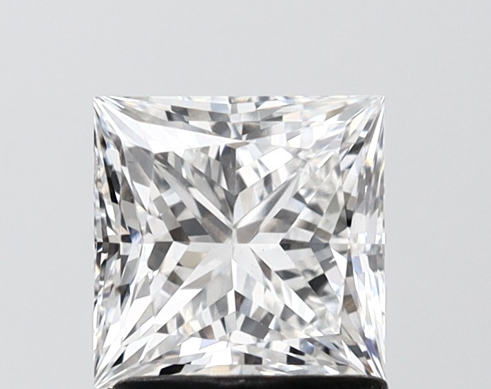 1.53 ct. princess Lab Grown Diamond front image