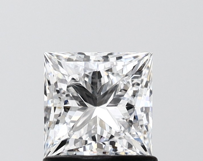 1.06 ct. princess Lab Grown Diamond front image