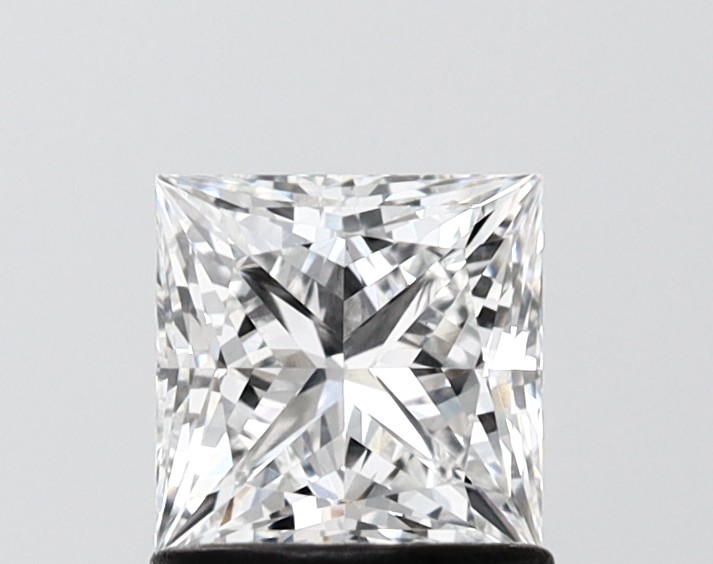 1.09 ct. princess Lab Grown Diamond front image