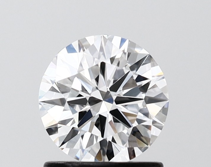 0.99 ct. round Lab Grown Diamond front image