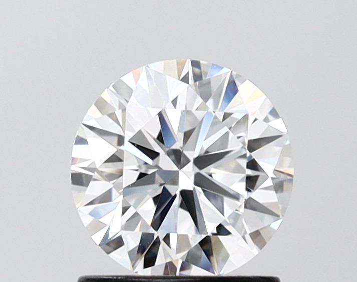 1.04 ct. round Lab Grown Diamond front image