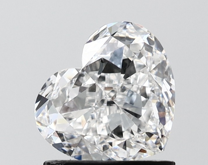 1.53 ct. heart Lab Grown Diamond front image