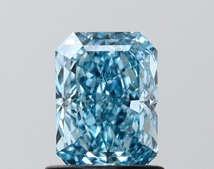 1.05 ct. radiant Lab Grown Diamond front image
